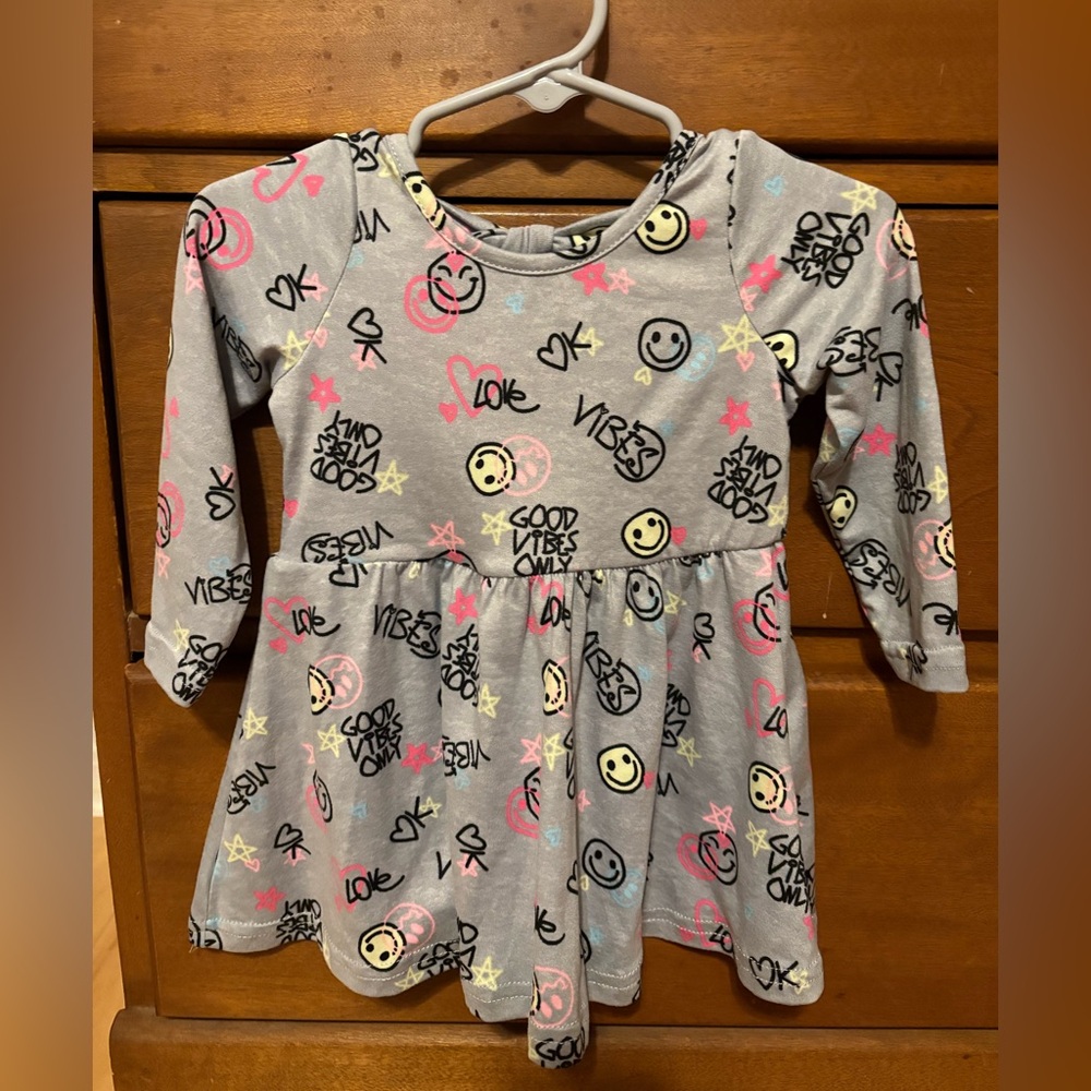 Freestyle Gray and Pink Graphic Dress